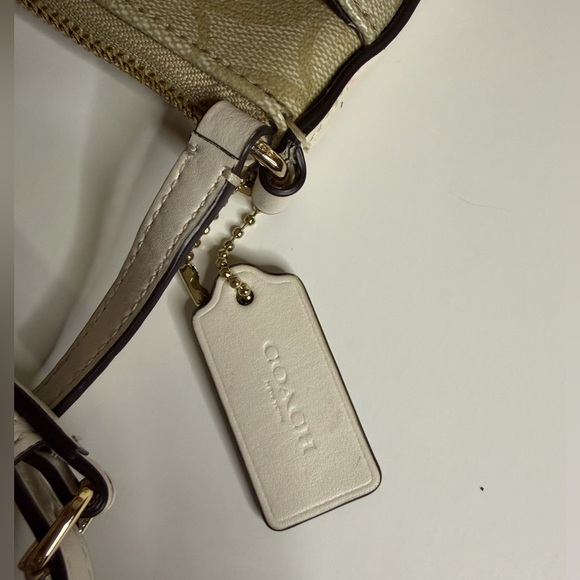 Coach Signature Tan Beige Crossbody Bag with golden hardware - Picture 10 of 14